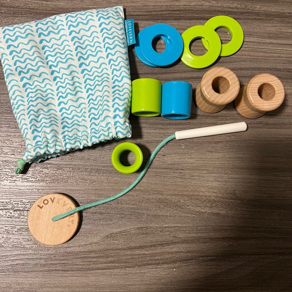 Lovevery Threadable Bead Kit - Picture 1 of 3